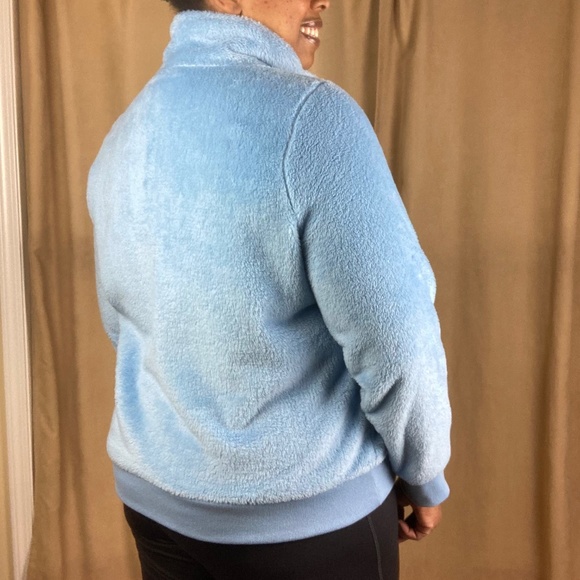 NWT Torrid Faux Fur Active Bomber Jacket, Size 1 (14-16) - Picture 14 of 15